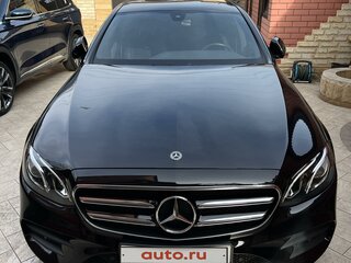 2019 Mercedes-Benz E-Класс 200 V (W213, S213, C238), чёрный, 3290000 рублей, вид 2