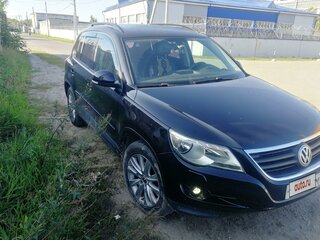 2008 Volkswagen Tiguan I, чёрный, 1150000 рублей, вид 3