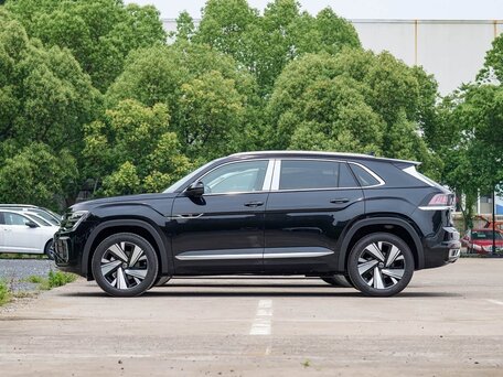 2026 Volkswagen Teramont X I Рестайлинг (China Market), чёрный, 5290000 рублей, вид 3