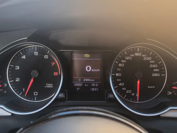 2009 Audi A5 I (8T), серый, 1400000 рублей - вид 16