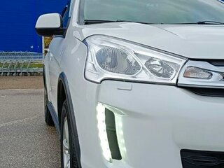 2012 Citroen C4 Aircross, белый, 1410000 рублей, вид 5