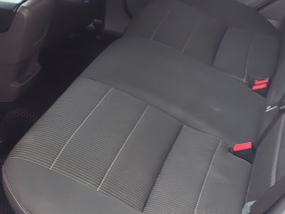 2010 Ford Focus II Рестайлинг, серебристый, 630000 рублей - вид 5