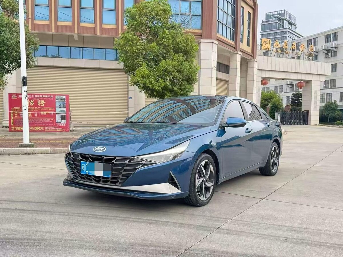 Открыть фотографии: Hyundai Elantra VII (CN7)