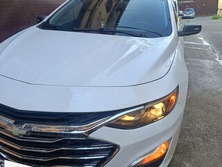 2019 Chevrolet Malibu IX Рестайлинг, белый, 1500000 рублей, вид 2