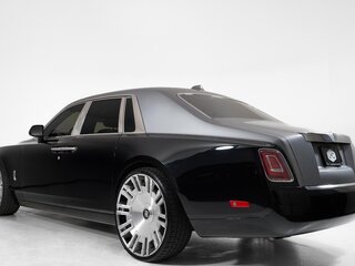 2022 Rolls-Royce Phantom VIII (Series I), чёрный, 55240277 рублей, вид 5
