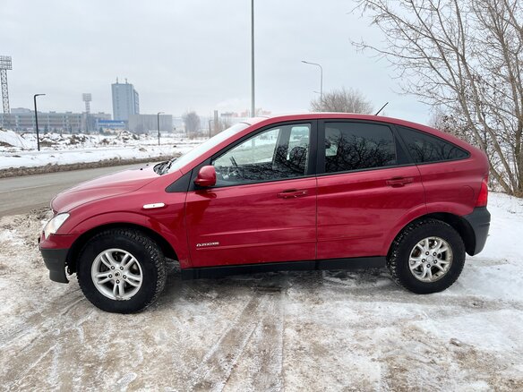 2007 SsangYong Actyon I, красный, 499000 рублей - вид 5