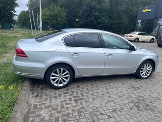 2011 Volkswagen Passat B7, серебристый, 950000 рублей, вид 3
