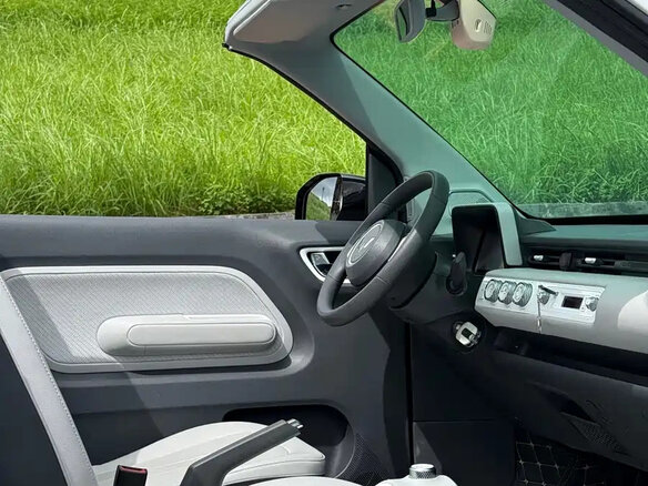 2023 Wuling Mini EV 26.5 kWh II, голубой, 1300000 рублей - вид 7