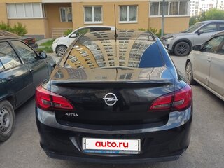 2014 Opel Astra J Рестайлинг, чёрный, 850000 рублей, вид 2
