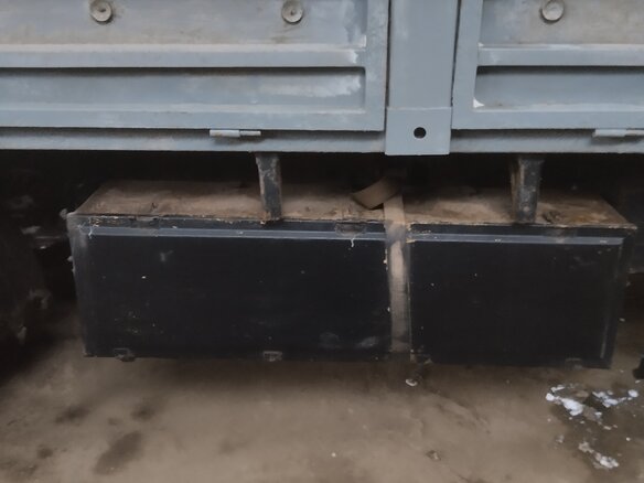2007 Dongfeng EQ1074, серый, 900000 рублей