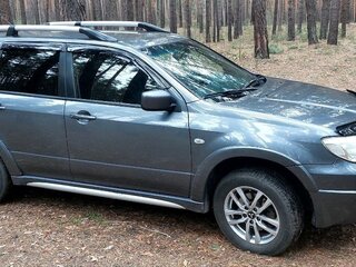 2006 Mitsubishi Outlander I, серый, 800000 рублей, вид 4