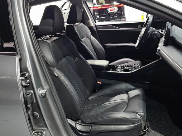 2022 Kia K5 III, серый - вид 5