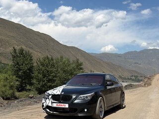2006 BMW 5 серии 530xi V (E60/E61), чёрный, 1050000 рублей, вид 1