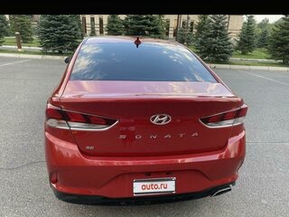 2019 Hyundai Sonata VII (LF) Рестайлинг, красный, 1500000 рублей, вид 3