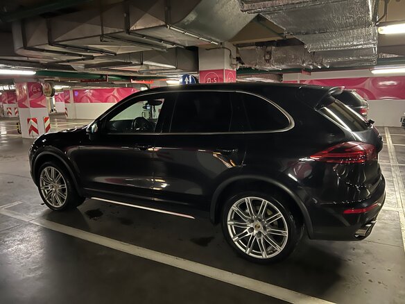 2016 Porsche Cayenne S II Рестайлинг (958), чёрный, 5500000 рублей - вид 6