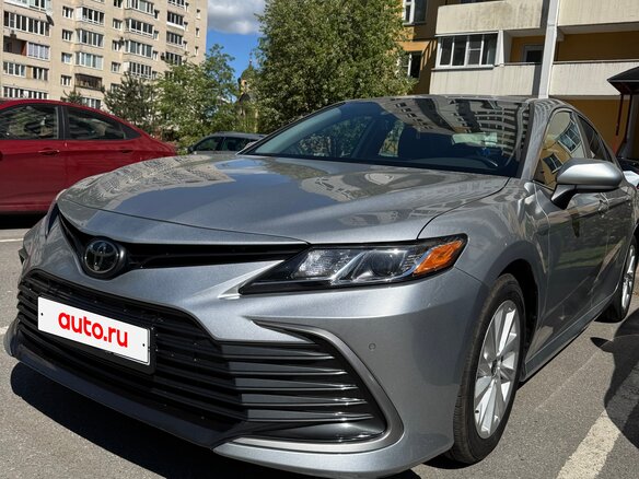 2022 Toyota Camry US Market VIII (XV70) Рестайлинг, серый, 2690000 рублей - вид 9