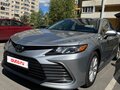 2022 Toyota Camry US Market VIII (XV70) Рестайлинг, серый, 2690000 рублей - вид 9