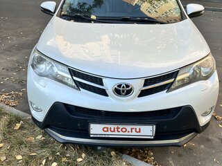 2014 Toyota RAV4 IV (XA40), белый, 1750000 рублей, вид 1