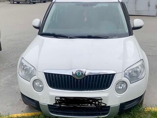 2013 Skoda Yeti I, белый, 1200000 рублей, вид 3