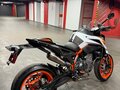 2021 KTM 890 Duke R, белый, 770000 рублей - вид 5