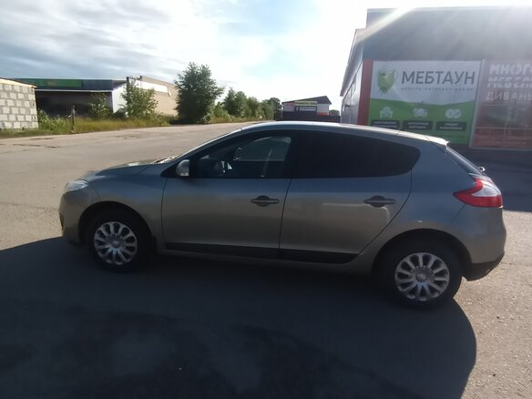 2014 Renault Megane III Рестайлинг, бежевый, 759000 рублей - вид 3