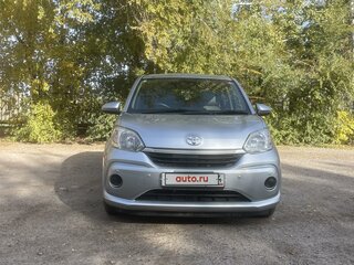 2019 Toyota Passo III Рестайлинг, серебристый, 1070000 рублей, вид 2