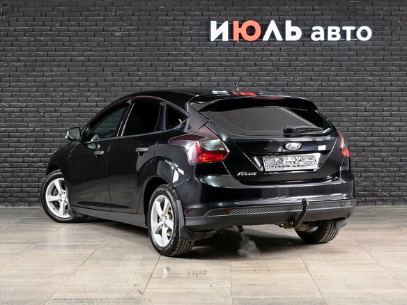 2013 Ford Focus III, чёрный - вид 4