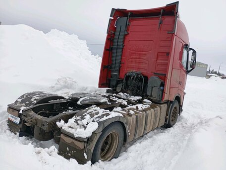 2017 Volvo FH, красный, 5712000 рублей, вид 3