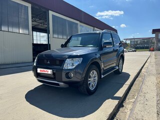 2008 Mitsubishi Pajero IV, серый, 2250000 рублей, вид 4