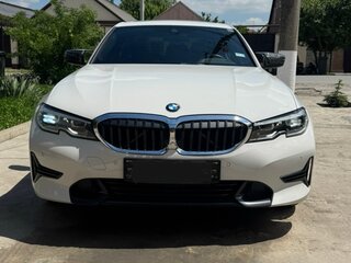 2021 BMW 3 серии 330i VII (G2x), белый, 3300000 рублей, вид 2