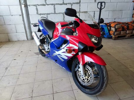 2000 Honda CBR 600F, красный, 450000 рублей, вид 2