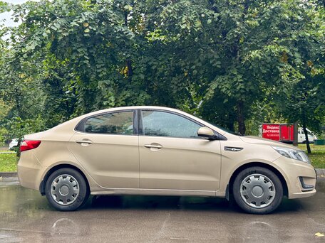 2012 Kia Rio III, бежевый, 640000 рублей, вид 3