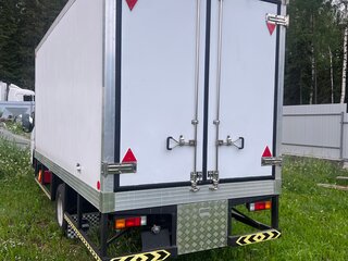 2023 Fuso (Mitsubishi) Canter, белый, 5999999 рублей, вид 4