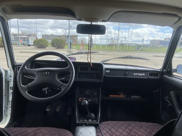 2008 Lada (ВАЗ) 2107, белый, 120000 рублей - вид 8