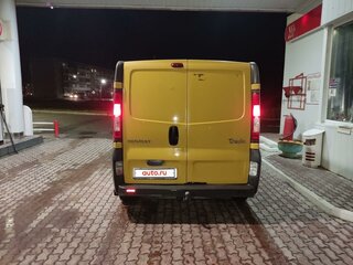 2012 Renault Trafic, жёлтый, 1350000 рублей, вид 3