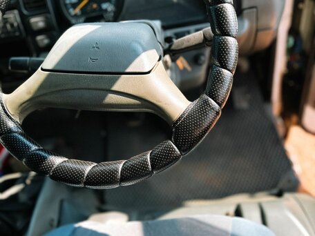 1998 Fuso (Mitsubishi) Canter, белый, 1800000 рублей, вид 4