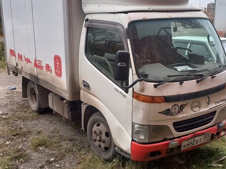 2000 Hino Series 300 (Dutro), белый, 950000 рублей, вид 1