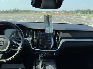 2019 Volvo V60 Cross Country II, чёрный, 2300000 рублей, вид 5