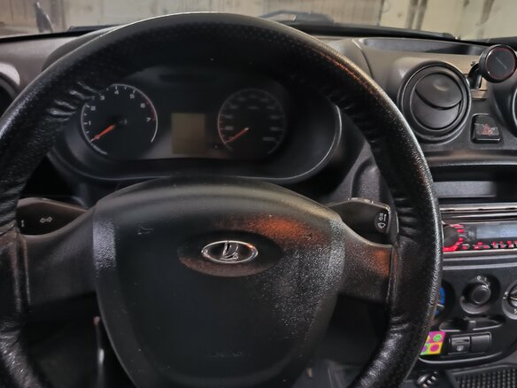2017 Lada (ВАЗ) Granta I, серебристый, 650000 рублей - вид 11