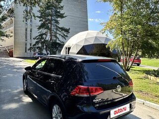 2013 Volkswagen Golf VII, чёрный, 898000 рублей, вид 3