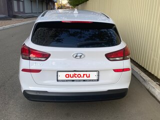 2022 Hyundai i30 III Рестайлинг 2, белый, 2150000 рублей, вид 3