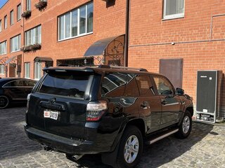 2019 Toyota 4Runner V Рестайлинг, чёрный, 5900000 рублей, вид 4
