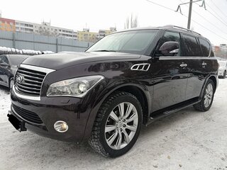 2013 Infiniti QX56 II, красный, 2400000 рублей, вид 2