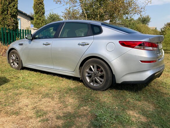 2020 Kia Optima IV Рестайлинг, серебристый, 1950000 рублей - вид 5