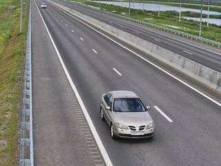2003 Nissan Almera II (N16) Рестайлинг, золотистый, 400000 рублей, вид 2