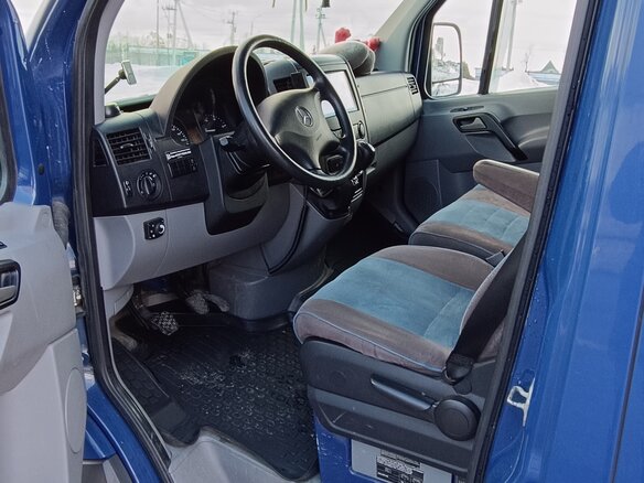 2011 Mercedes-Benz Sprinter, синий, 2100000 рублей - вид 14