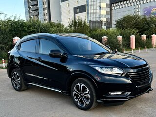 2017 Honda Vezel I, чёрный, 2050000 рублей, вид 3