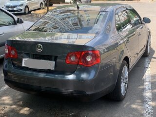 2006 Volkswagen Jetta V, серый, 400000 рублей, вид 5