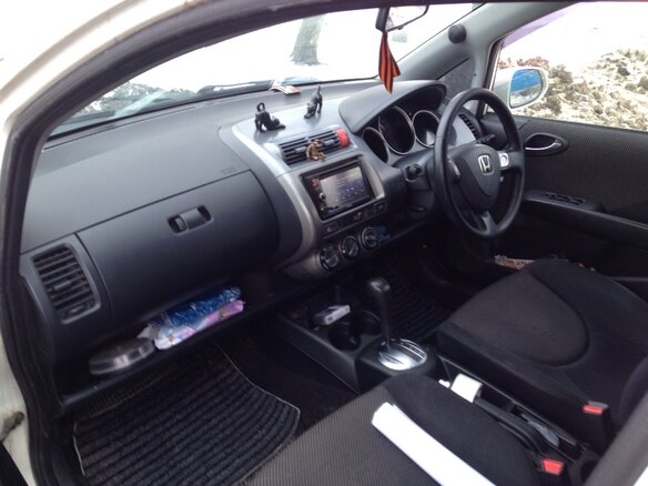 2002 Honda Fit I, белый - вид 2