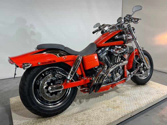 2009 Harley-Davidson CVO, красный, 2100000 рублей - вид 8